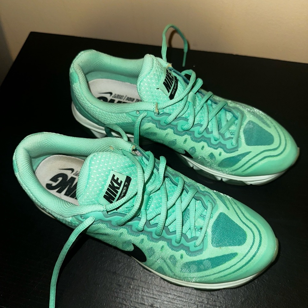 Nike Women's Mint Green Sneakers